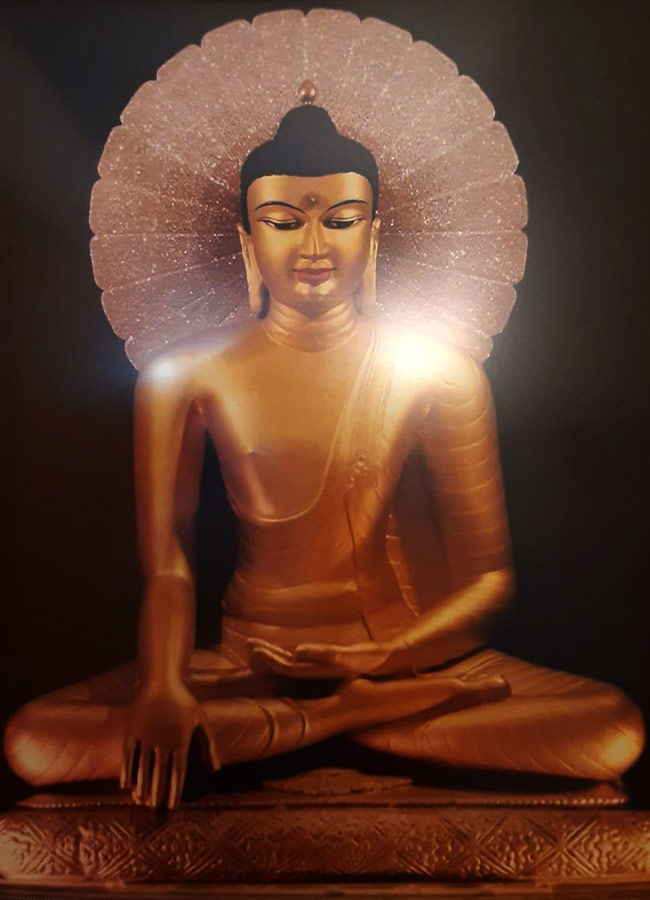 Buddha Shakyamuni. La statua nel Mahabodhi Temple a Bodhgaya.