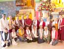Il 17° Karmapa e tutti i traduttori del 29° Kagyu Monlam